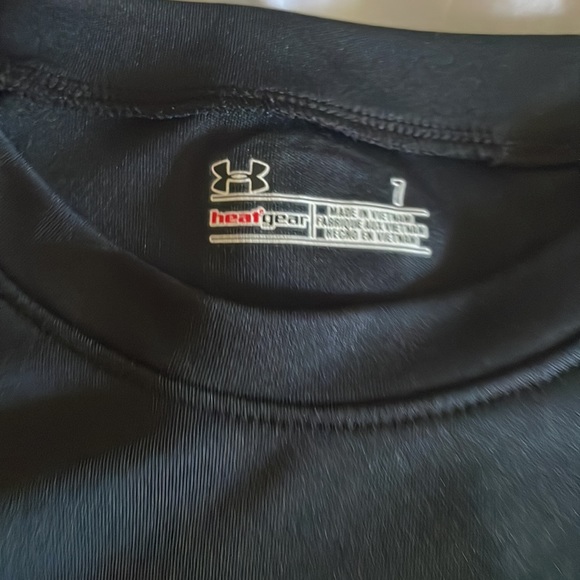 Under Armour SS size 7 - Picture 2 of 2